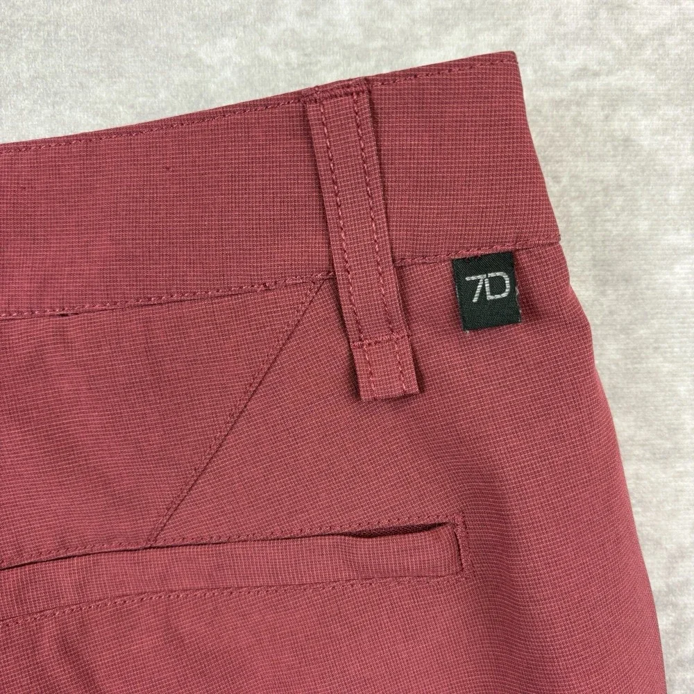 7 Diamonds Shorts Mens 30 Purple Performance Momentum Stretch Lightweight Preppy